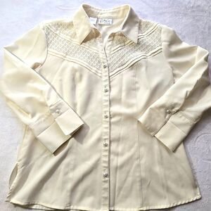 Kathy Che Womens Embroidery Ivory Color Long sleeve Blouse SZ 10 Pearl Buttons